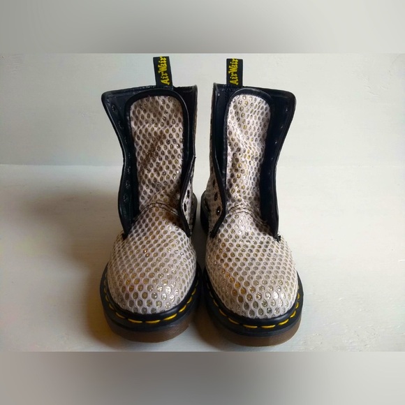 RARE DR MARTENS SILVER GLITTER BOOTS OVAL DESIGN VINTAGE MADE IN ENGLAND US 7 - Picture 5 of 10